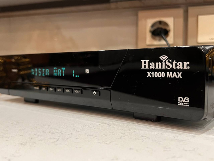 گیرنده دیجیتال هانی استار مدل ایکس. hanistar x1000max 2026 1000 هزار مکس فول اچ دی پنل نوشتاری 2026